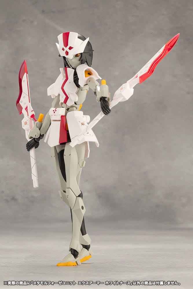 Onbeperkt universum Megalomaria Model Kit Metamorfose Unit Exarmor White Nurse 16 cm