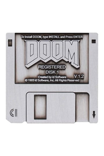 Doom pin badge floppy schijf limited edition