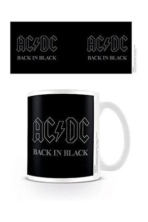 AC/DC -mok terug in het zwart