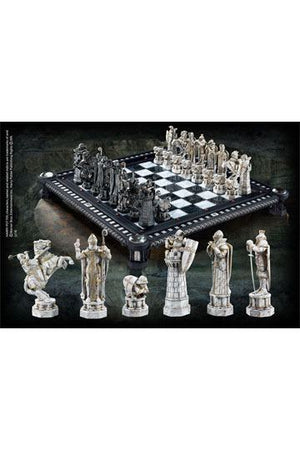 Harry Potter The Final Challenge Chess Set