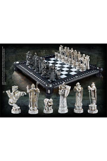Harry Potter The Final Challenge Chess Set