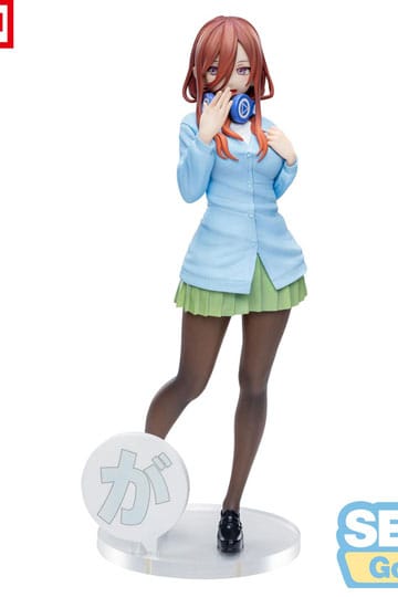 Het typische Quintuplets Specials Specials Luminasta PVC -standbeeld Miku Nakano 20 cm