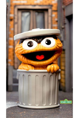 Sesamstraat LEUK! PLEZIER! Vinylactiefiguur Oscar de Grouch (oranje) 13 cm