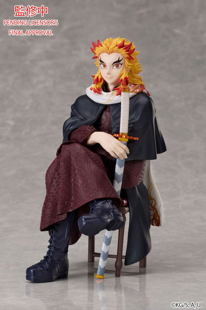 Demon Slayer: Kimetsu no Yaiba Beeld Kyojuro Rengoku 16 cm