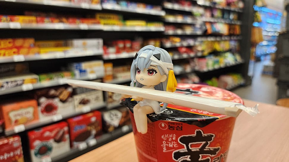 Godin van Victory: Nikke Cup Noodle Holder PVC Statue Modernia 8 cm
