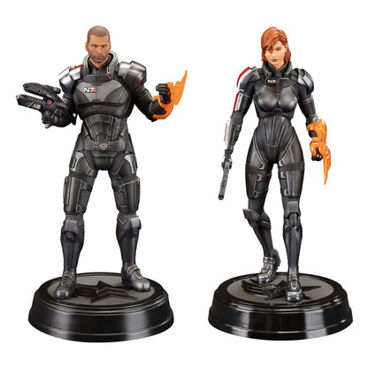 Mass Effect PVC Beeld Commandant John Shepard 23 cm