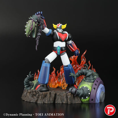 Grendizer Scèneselectie 01 PVC-beeld Grendizer een kreet van overwinning 14 cm