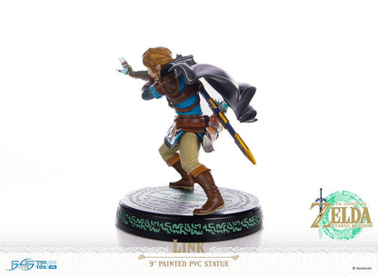The Legend of Zelda: Tears of the Kingdom PVC-standbeeldlink 18 cm
