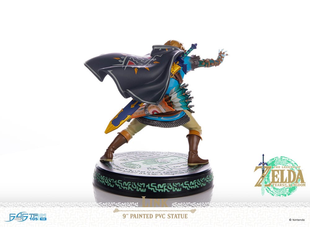 The Legend of Zelda: Tears of the Kingdom PVC-standbeeldlink 18 cm