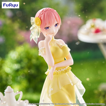 Het typische Quintuplets Trio-try-it PVC-standbeeld Nakano Ichika Pastel Dress ver. 21 cm