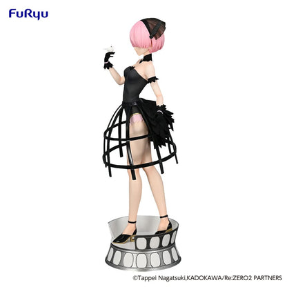 Re: Zero overtreft het creatieve PVC -standbeeld Ram Cage -jurk 22 cm