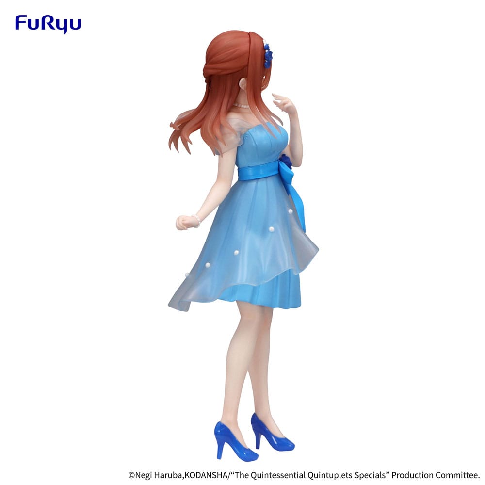 Het typische Quintuplets Trio-try-it PVC-standbeeld Nakano Miku Pastel Dress ver. 21 cm