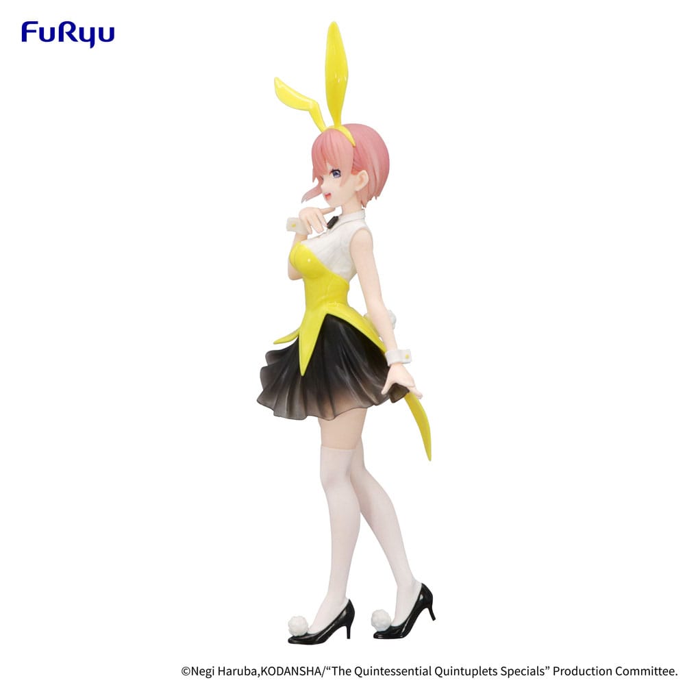 Het typische Quintuplets Trio-try-it PVC standbeeld Nakano Ichika Bunnies ver. Een andere kleur 24 cm