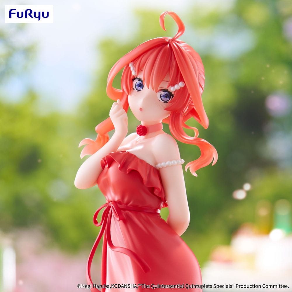 Het typische Quintuplets Specials-trio-try-it PVC standbeeld Itsuki Nakano Pastel Dress ver. 22 cm
