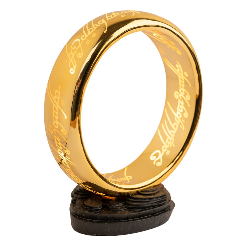 The Lord of the Rings-lamp met USB-C One Ring