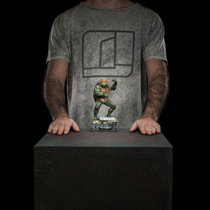 Teenage Mutant Ninja Turtles Kunst Schaalbeeld 1/10 Michelangelo 19 cm