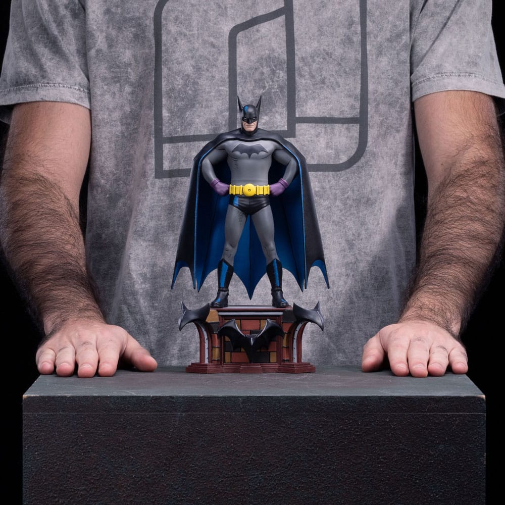 DC Comics Art Scale Standue 1/10 Batman Detective 85e verjaardag 26 cm