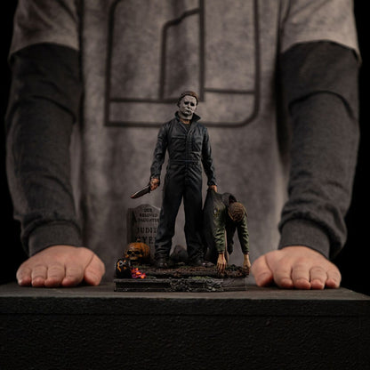 Halloween Deluxe kunstschaalstandbeeld 1/10 Michael Myers 21 cm