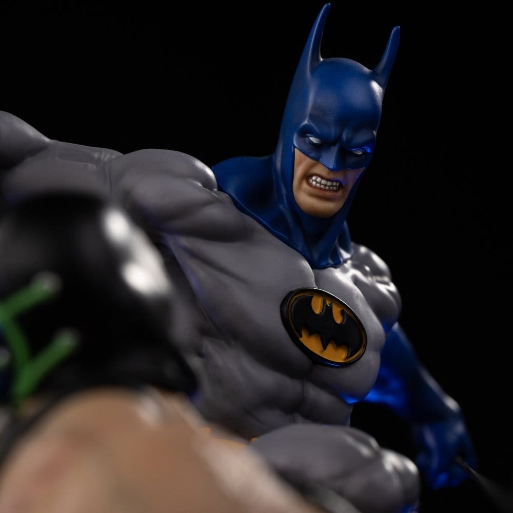 DC Comics Diorama 1/10 Batman versus Bane 33 cm