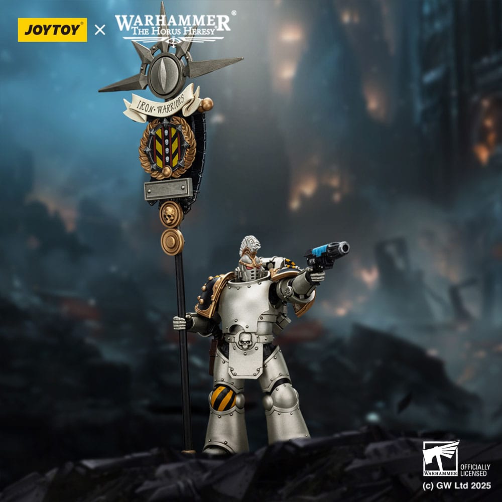 Warhammer The Horus Heresy Action Figure 1/18 lron Warriors Command Squad Chosen met Legion Standard 12 cm