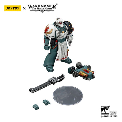 Warhammer 40.000: Sons of Horus Actiefiguur Legion Apotheker 12 cm