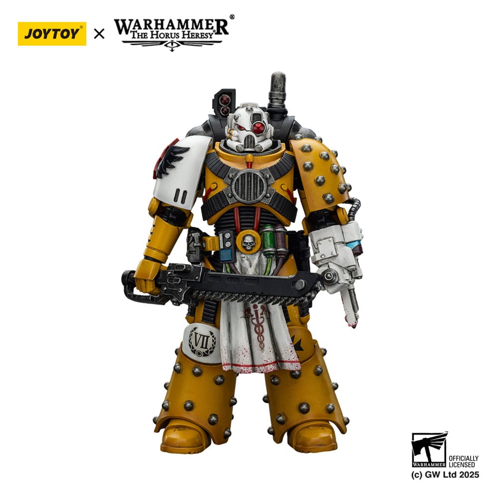 Warhammer 40.000: Imperial Fists Actiefiguur Legion Apotheker 12 cm
