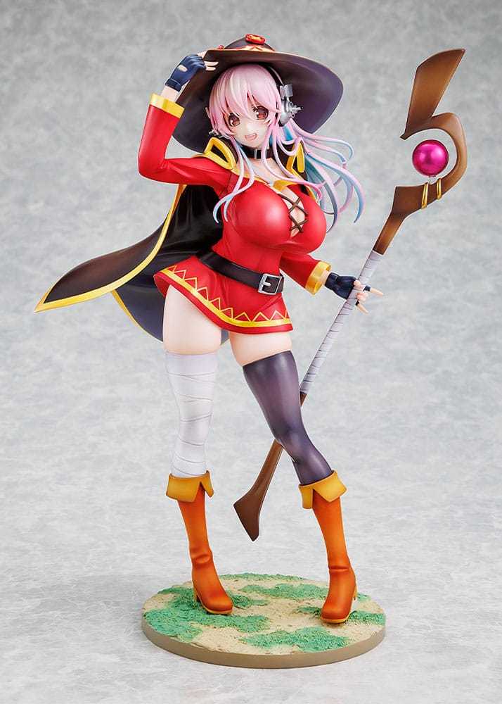 Super Sonico x Konosuba PVC-beeld 1/7 Super Sonico Megumin-samenwerking Ver. 25 cm