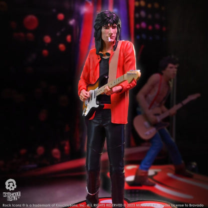 Het Rolling Stones Rock Iconz -standbeeld Ronnie Wood (Tattoo You Tour 1981) 22 cm