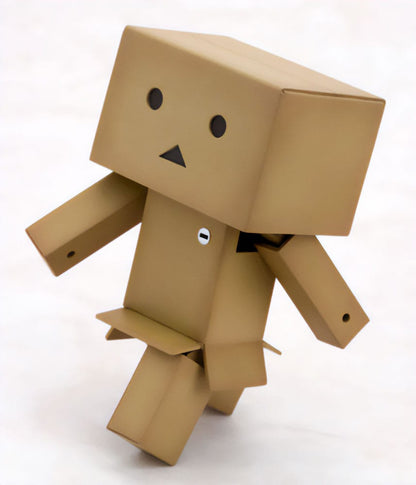 Yotsubato! Kunststof modelbouwpakket Danboard 13 cm
