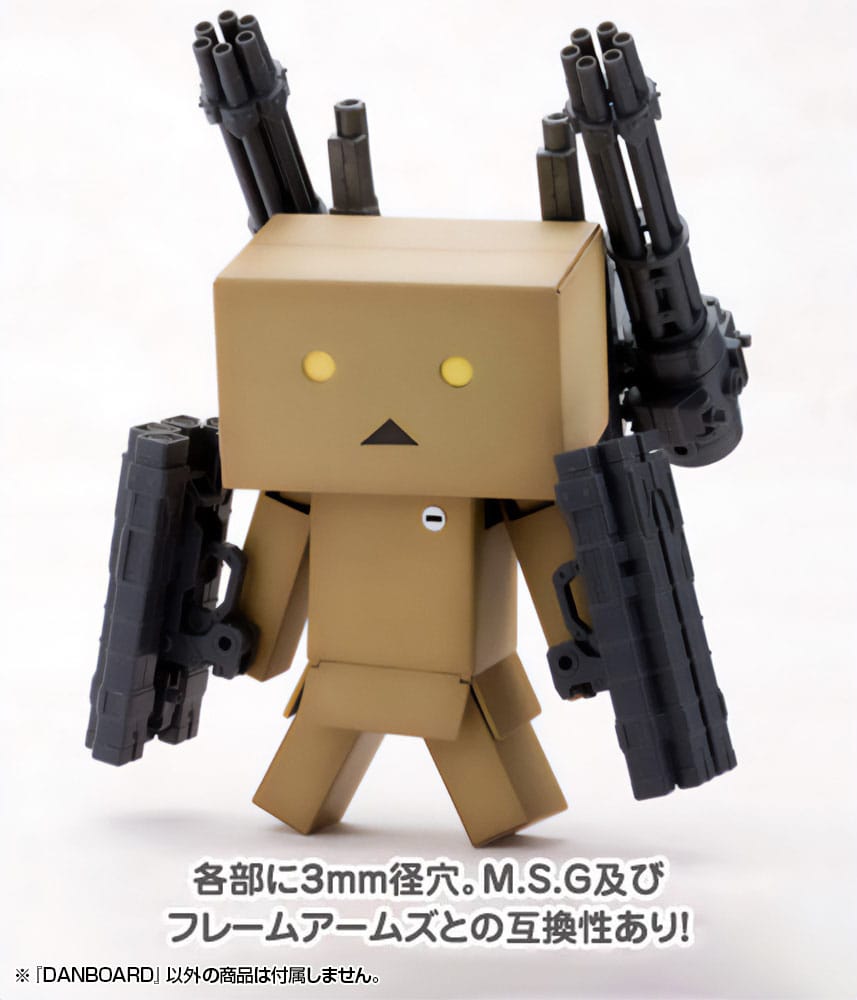Yotsubato! Kunststof modelbouwpakket Danboard 13 cm