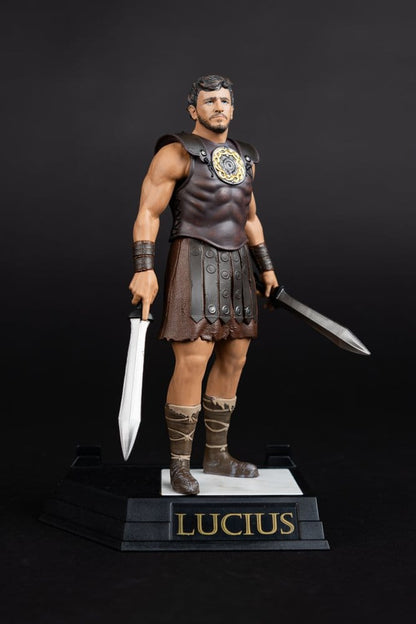 Gladiator II Movie Maniacs actiefiguur Lucius 16 cm