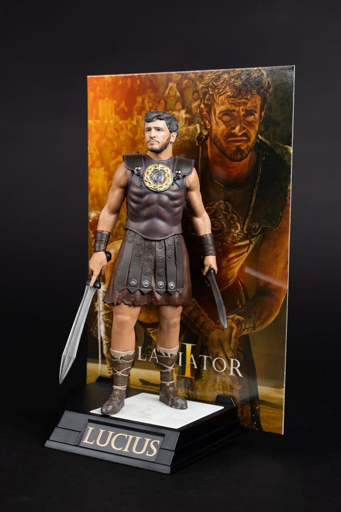 Gladiator II Movie Maniacs actiefiguur Lucius 16 cm
