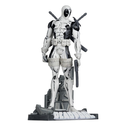 Marvel Collection PVC-beeld 1/10 Deadpool (The New Mutants #98) (Line Art) (gouden label) 17 cm
