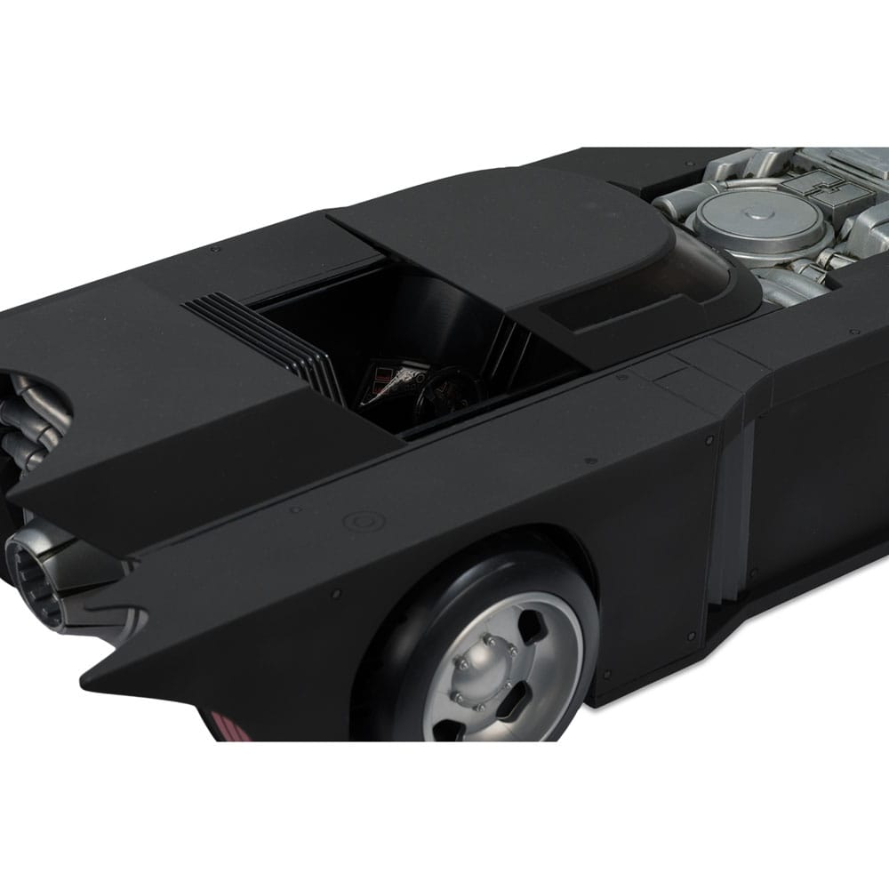 DC Rebirth DC Multiverse voertuig Batmobile 58 cm