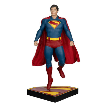 Superman (2025) DC Direct 1/6 Standbeeld Superman 35 cm