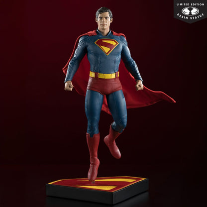 Superman (2025) DC Direct 1/6 Standbeeld Superman 35 cm