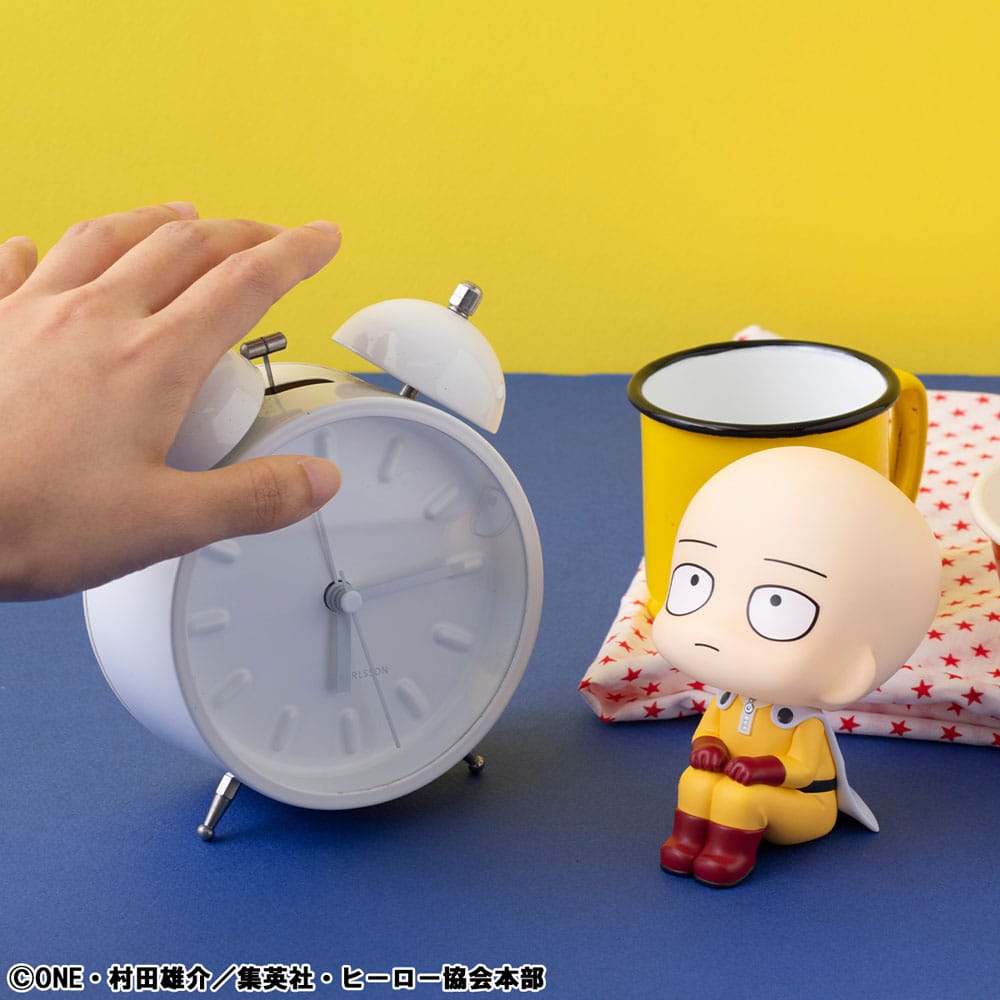 One Punch Man Look Up PVC Beeld Saitama 11 cm