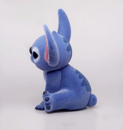 Stitch The Movie Figuur Bank Stitch The Movie (met speciale Flocking) 20 cm