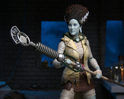 Universal Monsters x Teenage Mutant Ninja Turtles Actiefiguur April als The Bride 18 cm