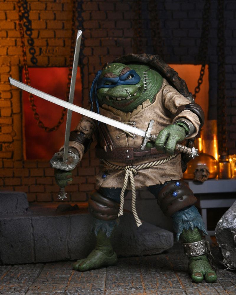 Universal Monsters x Teenage Mutant Ninja Turtles Actiefiguur Ultimate Leonardo als The Hunchback 18 cm