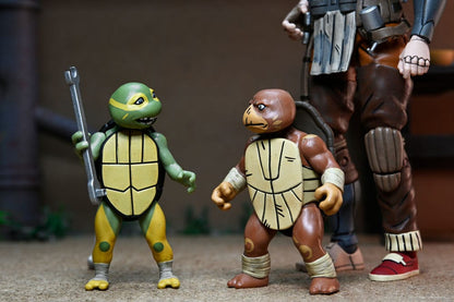 Teenage Mutant Ninja Turtles (The Last Ronin The Lost Years) Actiefiguur Grammy April met Baby Yi & Moja 18 cm