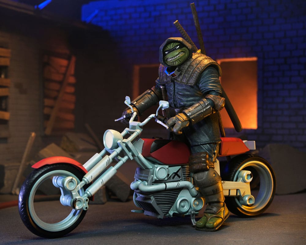 Teenage Mutant Ninja Turtles (The Last Ronin The Lost Years) Actiefiguur Casey Marie met Last Ronin Motorcycle 18 cm