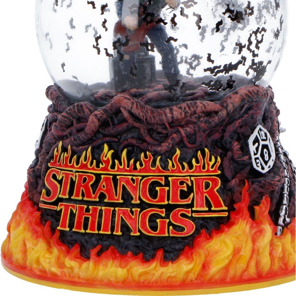 Stranger Things Sneeuwbol Eddie's Offer 14 cm