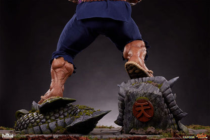 Street Fighter -standbeeld 1/2 Akuma 107 cm