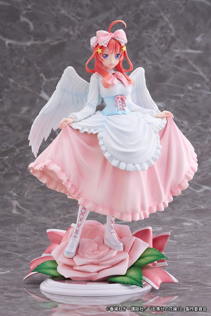 Het typische Quintuplets PVC -standbeeld 1/7 Nakano Itsuki Angel ver. 26 cm
