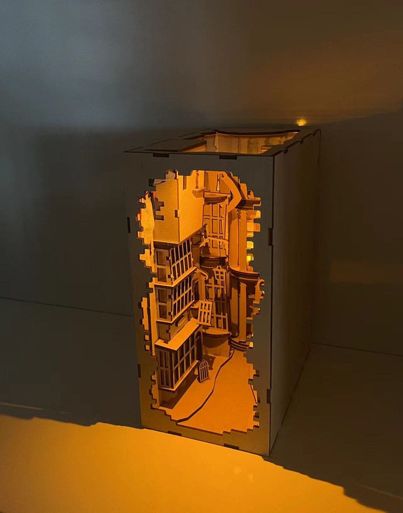 Harry Potter Tiny Adventures Boekenhoek Mini Diorama Diagon Alley 23 cm