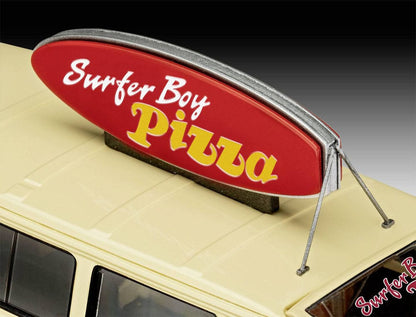 Stranger Things Modelbouwset 1/25 VW T3 Bus Surfer Boy 19 cm