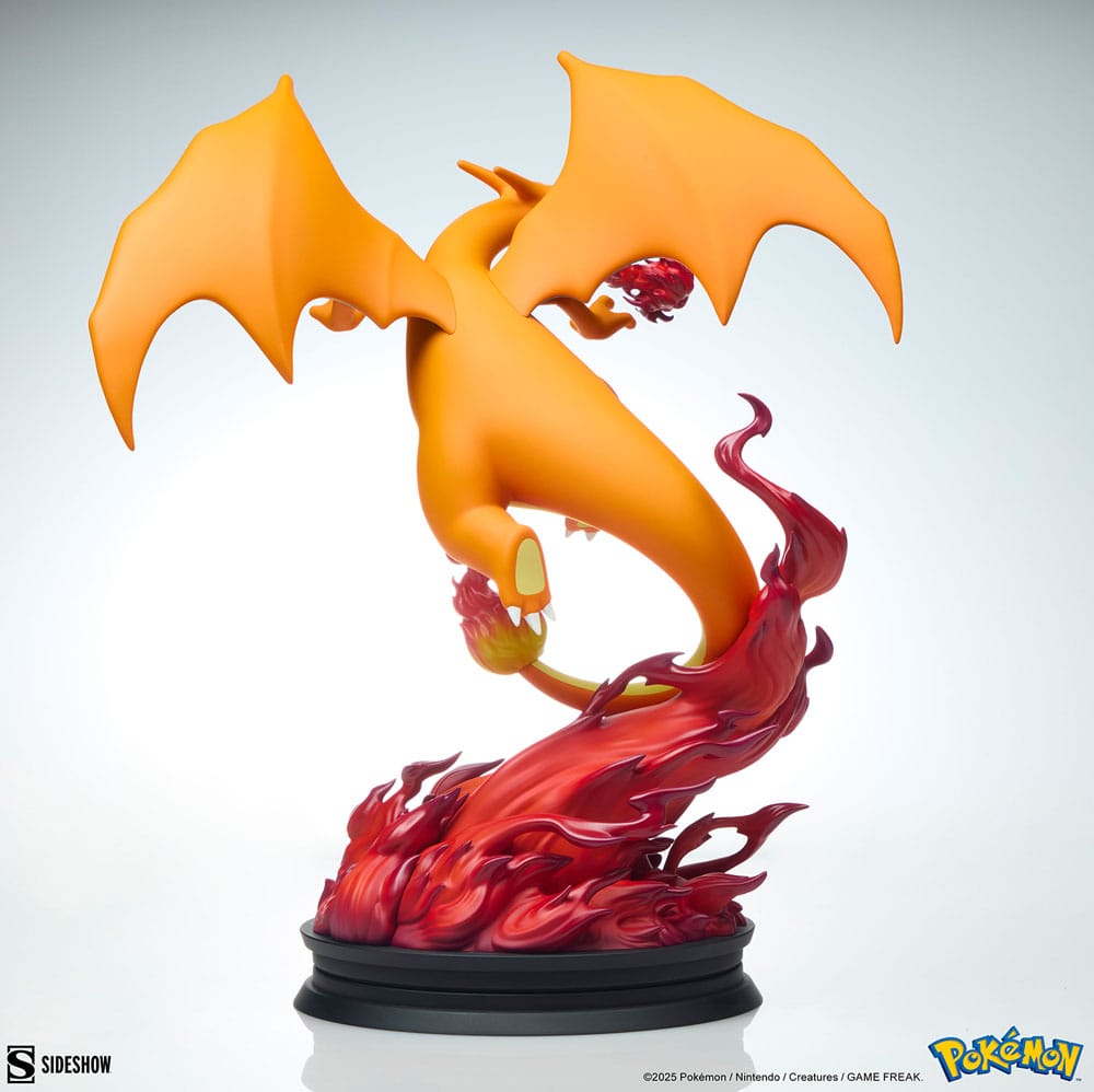 Pokémon Beeld Charizard 47 cm