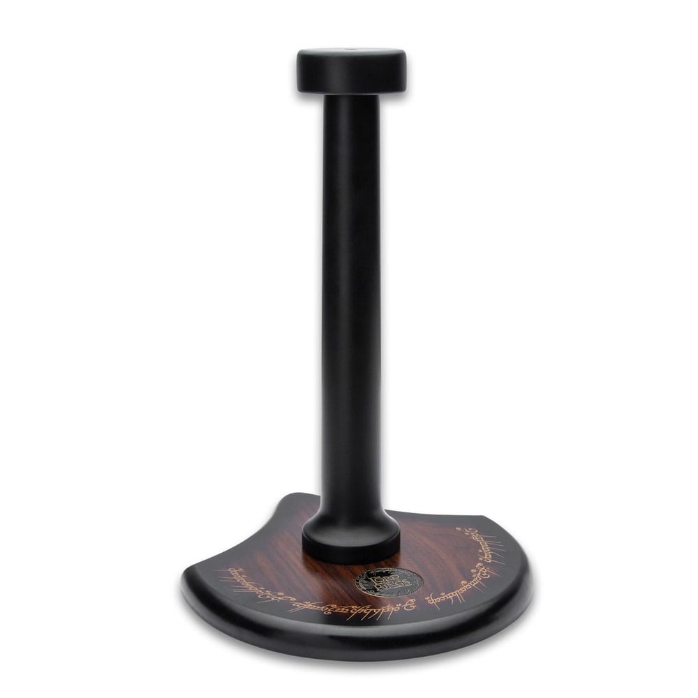 Lord of the Rings: Helm Display Stand